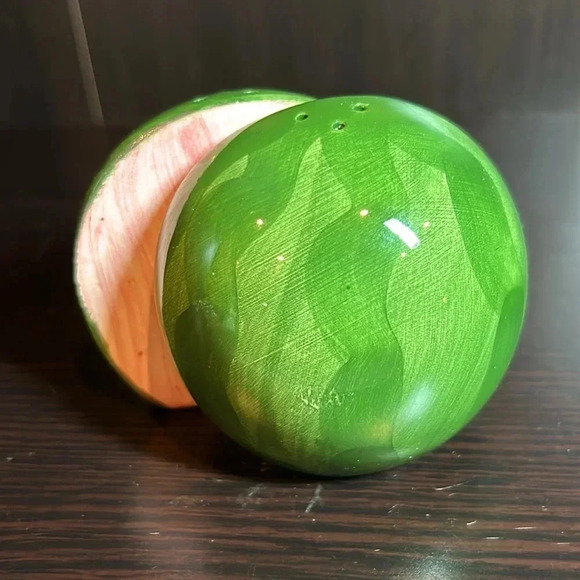 Rare split watermelon split salt and pepper shakers refurbished new stylish - Picture 5 of 7